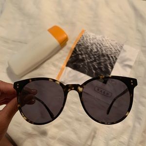 Raen Sunglasses- Norie Women’s Cat-eye